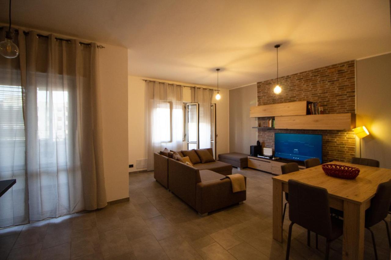 Casa Vacanze Casetta Grande Porto Torres Exterior foto