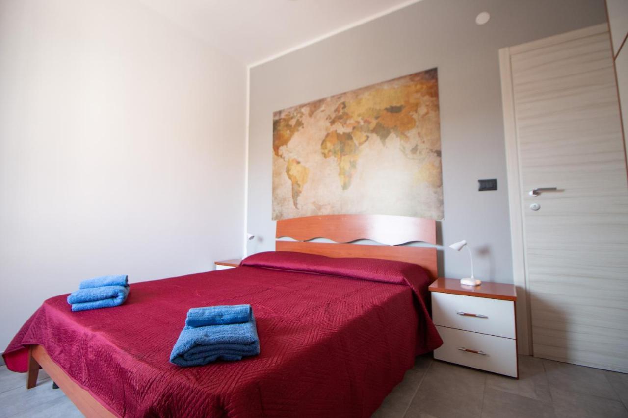 Casa Vacanze Casetta Grande Porto Torres Exterior foto